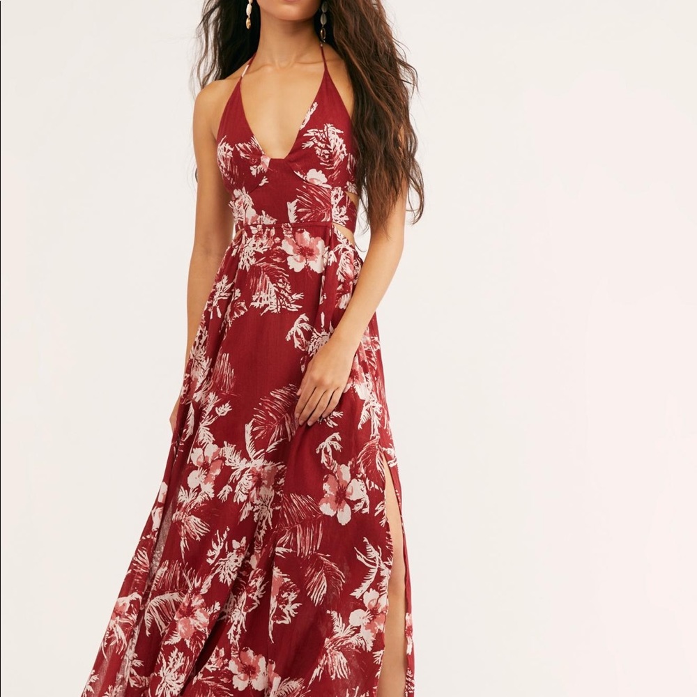 Free people lile maxi dress size small in burgundy with white flowers